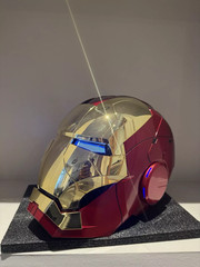 Iron Man Gold MK5 Helmet Electronic Voice Activated Open&Close Mask Autoking