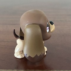 Littlest Pet Shop Squeaky Clean Pets 664 Mauve Cat 665 Basset Hound, Accessories