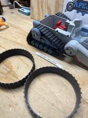1 pair of new tracks for Thundercats Thundertank Vehicle Panthro 1985 LJN Toys
