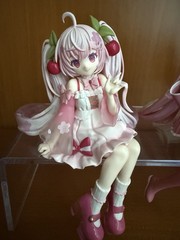 Hatsune Miku Figure Lot – 3pcs Set – Sakura Miku Noodle Stopper