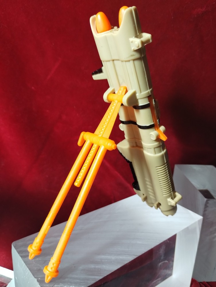 Vintage GI Joe M-88-A2 Assault System Weapon 2 MISSILES Lanard Toys 90s RARE TAN