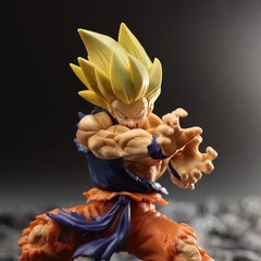 Dragon Ball Z Goku Action Figure Battle Damaged Super Saiyan Anime Model Toy
