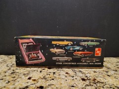 Ford 61 Convertible 1961 Model Kit AMT 3 in 1 1/25 Scale NEW Unbuilt K-111