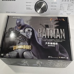 MODOKING Batman Ben Affleck Motorcycle Assembled model Toy Kit In Stock L:28CM