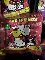Hello Kitty & Friends Mixed Blind Bag Figure Lot Of 13