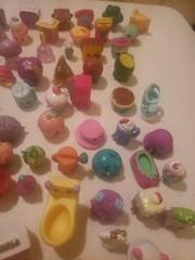 SHOPKINS FIGURES LOT OF 212 MULTIPLE SERIES LOT VGC