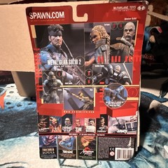 McFarlane Toys Metal Gear Solid 2 Solid Snake Boxed Figure w/ Gun Bonus Parts