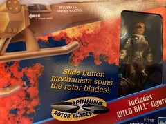 Vintage 2000 G.I.JOE LOCUST (XH-1) includes WILD BILL figure FACTORY SEALED