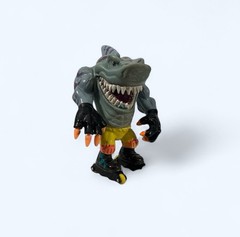 VINTAGE 1994 MATTEL STREET SHARKS BLADES ACTION FIGURE STREEX ROLLER BLADER READ