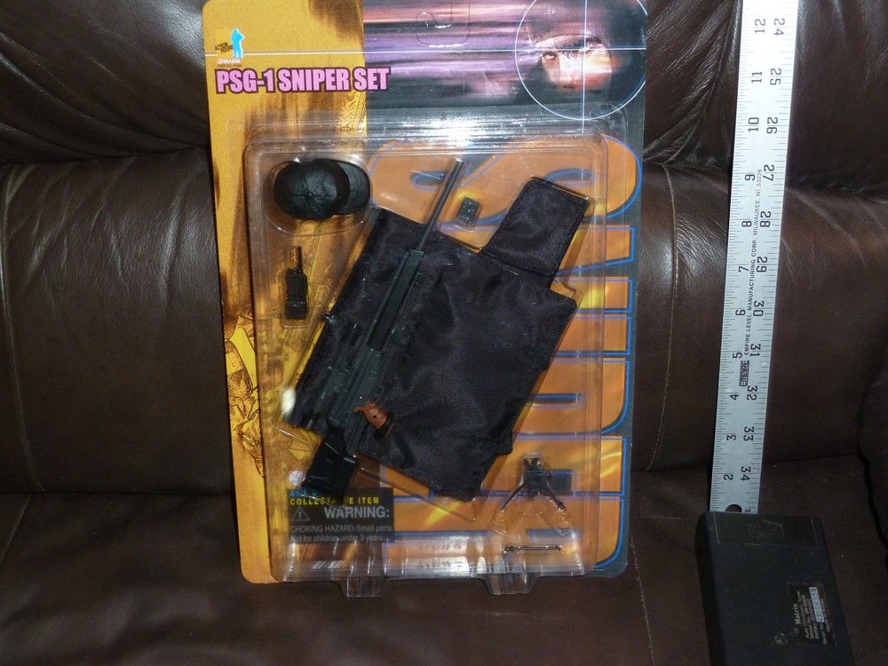 SNIPER PSG-1 SNIPER SET DRAGON FIGURES WEAPON SET 1/6TH SCALE CARDED