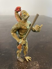 MIB Men In Black Alien Attack Edgar Action Figure & Stand Galoob Vintage 1996