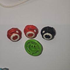BeyBlades Lot Variety Parts Launchers With Issues Read Description