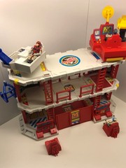 Toymax M-PACT Global Force Headquarters 1991