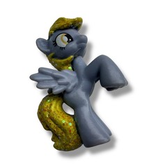 My Little Pony G4 Blind Bag Wave 22 Derpy Hooves Figure