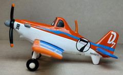 Disney Planes Racing Dusty Crophopper #7 Deluxe Diecast 1:55 FC
