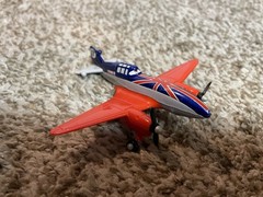 Lot Of 16 Disney Pixar Vehicles Planes Helicopter Metal / Plastic – FREE SHIP!