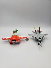 Disney Pixar Planes Pull & Fly Buddies Lot x2 El Chupacabra + Bravo – Plastic Go