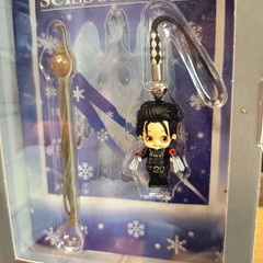 KEWPIE Baby as EDWARD SCISSORHANDS 1″ Mini Figure KEYCHAIN CHARM Movie Toy 2008