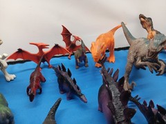 Mixed Lot 31 Piece Dinosaur Toys Plastic Resin Large & Small Pieces