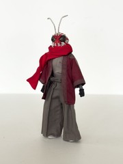 Mezco Toyz Gomez – Lone Roach & Grub Action Figure one:12 collective