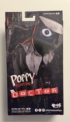 McFarlane Toys – Poppy Playtime The Doctor 7 in Action Figure