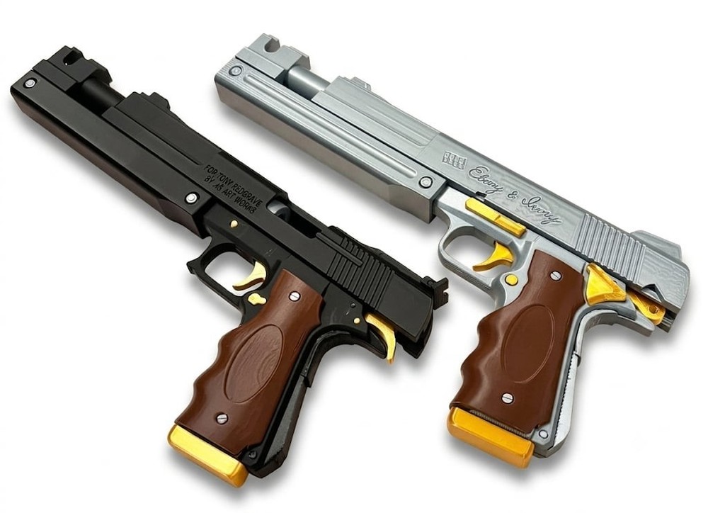 Dante’s Ebony & Ivory Devil May Cry 1:1 Prop-Slide Trigger Hammmer Works