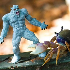 Safari Ltd Yeti Mythical Realms 5-Inch Realistic Figure
