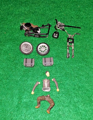 AMC The Walking Dead Daryl with Chopper Kit No. 14525 Complete 98% READ