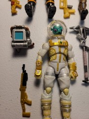 Fortnite 4″ Dark Voyager, The Visitor, The Scientist, Leviathan, Cyclo figures