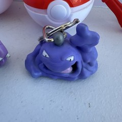 Lot of 2 1999 Burger King Pokemon Nidoking MUK Keychain Figures W/ Pokeball VTG