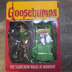 Complete Set of 5 Trick or Treat Goosebumps Action Figures + Bonehead Halloween