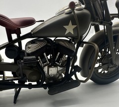 NEW RAY 1998 INDIAN CHIEF WWII US ARMY MILITARY 1/6 SCALE MOTORCYCLE