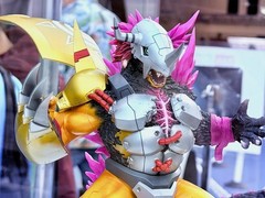 Toho Daikaiju Series WARGREYMON “G” EROSION MODE Figure Digimon Color Godzilla