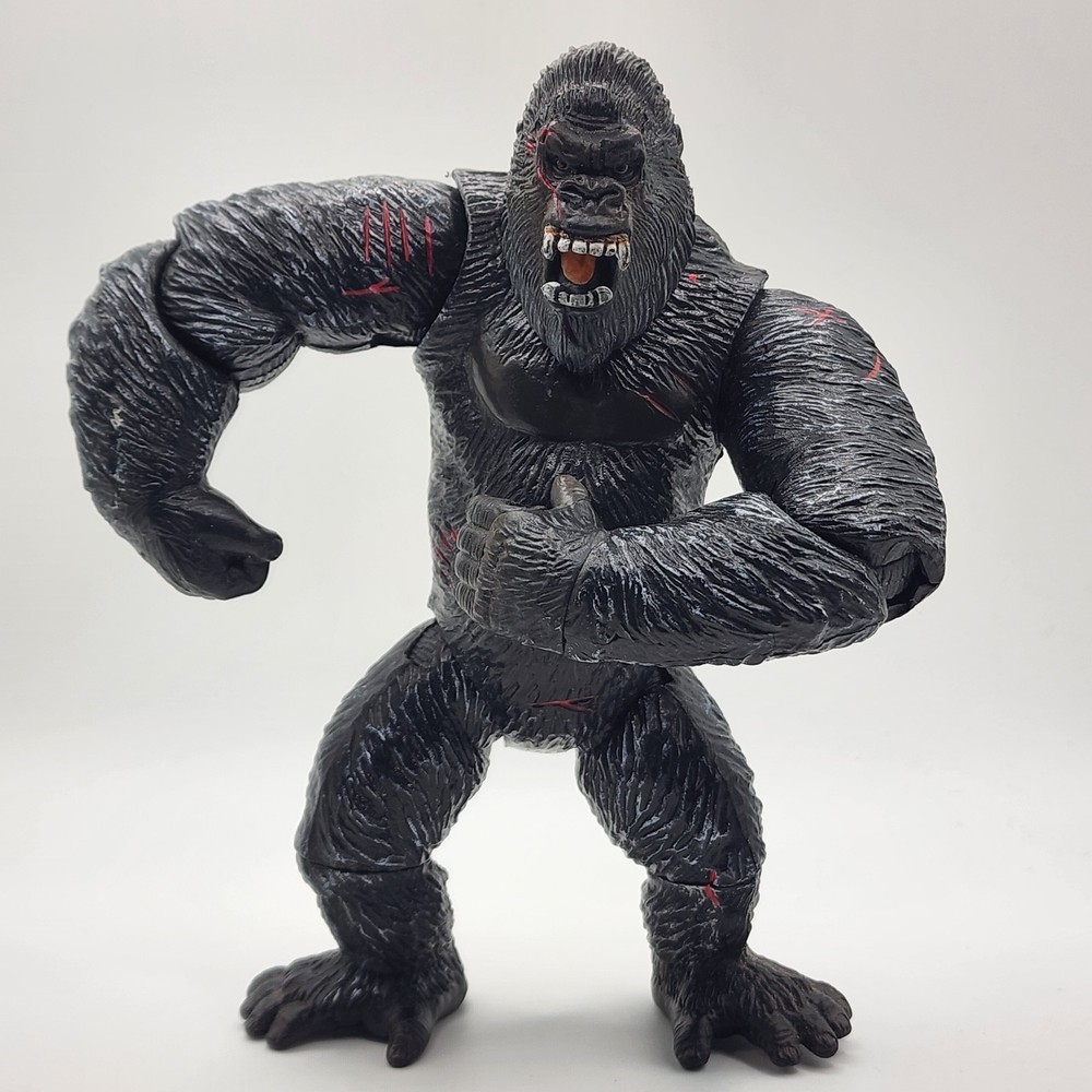 Universal Studios Power Punch KING KONG Action Figure 6” Playmates Toys 2005