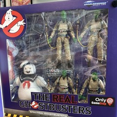 DIAMOND SELECT Ghostbusters Spectral Ghostbusters Figure Set SDCC 2019 Exclusive