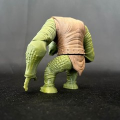 Dejarik Holochess Figures Mantellian Savrip #2 for 3.75 in ,6 in, 12 in Fig Dio