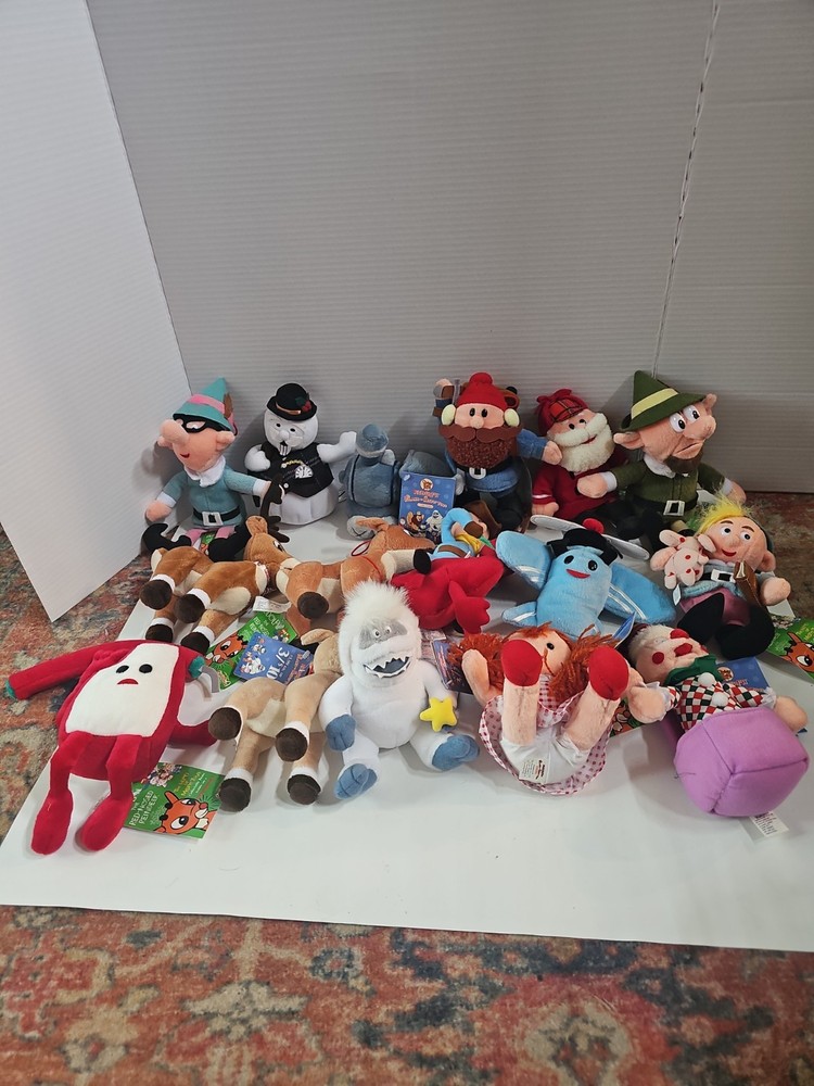 Huge Lot of 16 Rudolph Island of Misfit Toys 1999-2000 Plush Doll Stuffins