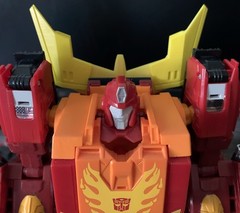 Power of the Primes Rodimus Prime with body and wing upgrade fillers complete