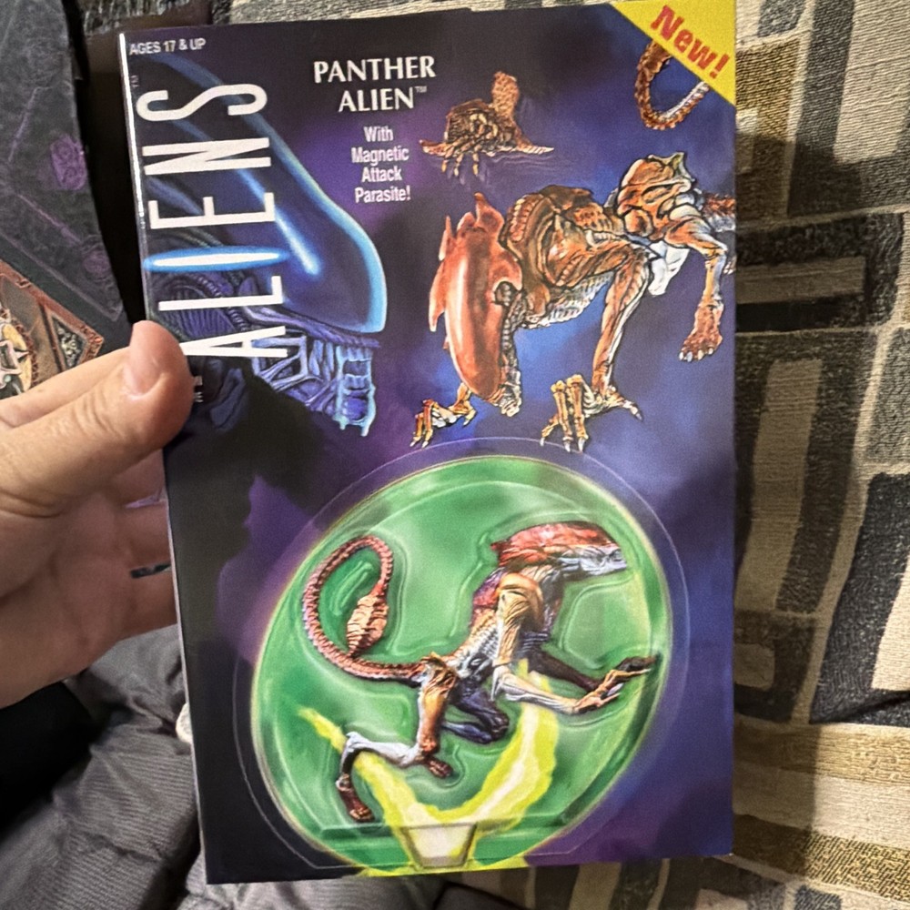 NECA Kenner Aliens Panther Alien Action Figure Movie Theme Ages 17+
