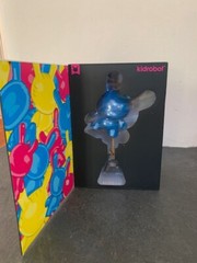 2 KIDROBOT DUNNY KRAK 8″ PLASMA STONE EDITION and LIGHT BLUE CYAN BALLOON 8″ 