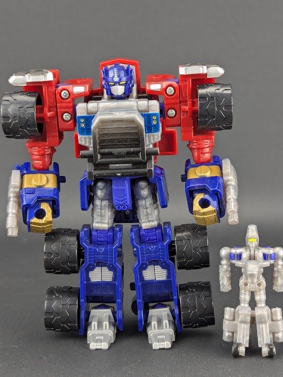 Transformers Armada Optimus Prime complete VARIANT Hasbro 2003 Minicon Over-Run