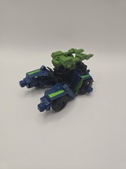 Transformers Generations Fall of Cybertron Bruticus