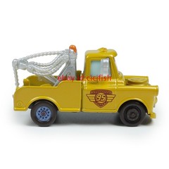 Mattel Disney Pixar Cars Toon Golden Tow Mater Diecast Car Alloy Toy Boy Gift