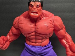 Jumbo Red Hulk vinyl action figure, from Mexican manufacturers 18″