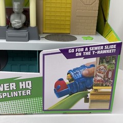 2014 HALF SHELL HEROES SUPER SEWER HQ w MIKEY & SPLINTER Ninja Turtles BRAND NEW