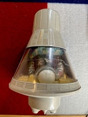 Vintage 1966. Hasbro G.I Joe Official space Capsule Authentic Space Suit USA