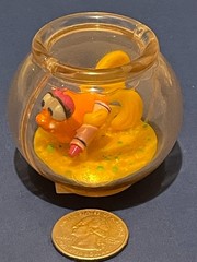 Snuffleupagus or Dorothy The Goldfish In Fish Bowl Sesame Street Elmo’s World