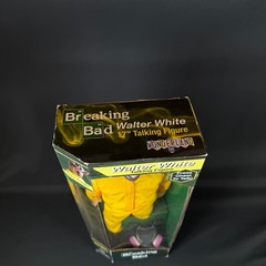 WALTER WHITE THE COOK BREAKING BAD 17″ TALKING ACTION FIGURE WONDERLAND 2015