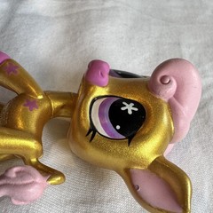 Littlest Pet Shop Authentic NO# Golden Ox/Chinese New Year Exclusive Cow RARE