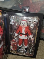 NECA Ultimate Art the Clown Bloody Santa Suit Terrifier 3 NIB 7″ Figure